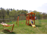 Деревянный спортивный игровой комплекс с горкой, лестницами и качелями